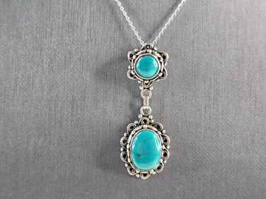 Womens Vintage Estate Sterling Silver Turquoise Pendant & Necklace
