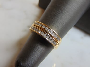 Womens 14K Yellow Gold "I Love You" Diamond Ring