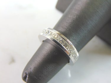 Womens Vintage Estate Platinum Diamond Ring