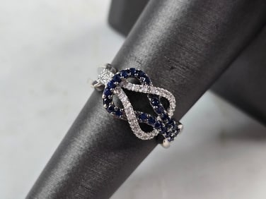 Womens Vintage Estate 14K White Gold Sapphire & Diamond Ring