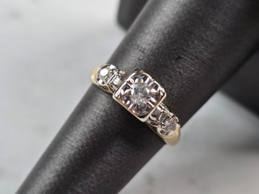 Womens Vintage Estate 14k Yellow Gold Diamond Ring