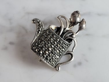 Womens Vintage Estate Sterling Silver Flower Brooch