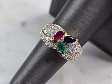 Womens Vintage Estate 10K Gold Multi Stone Diamond Ring