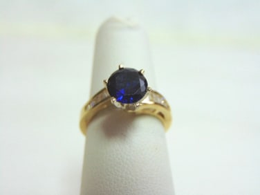 Womens Vintage Estate 14K Gold Sapphire & Diamond Ring
