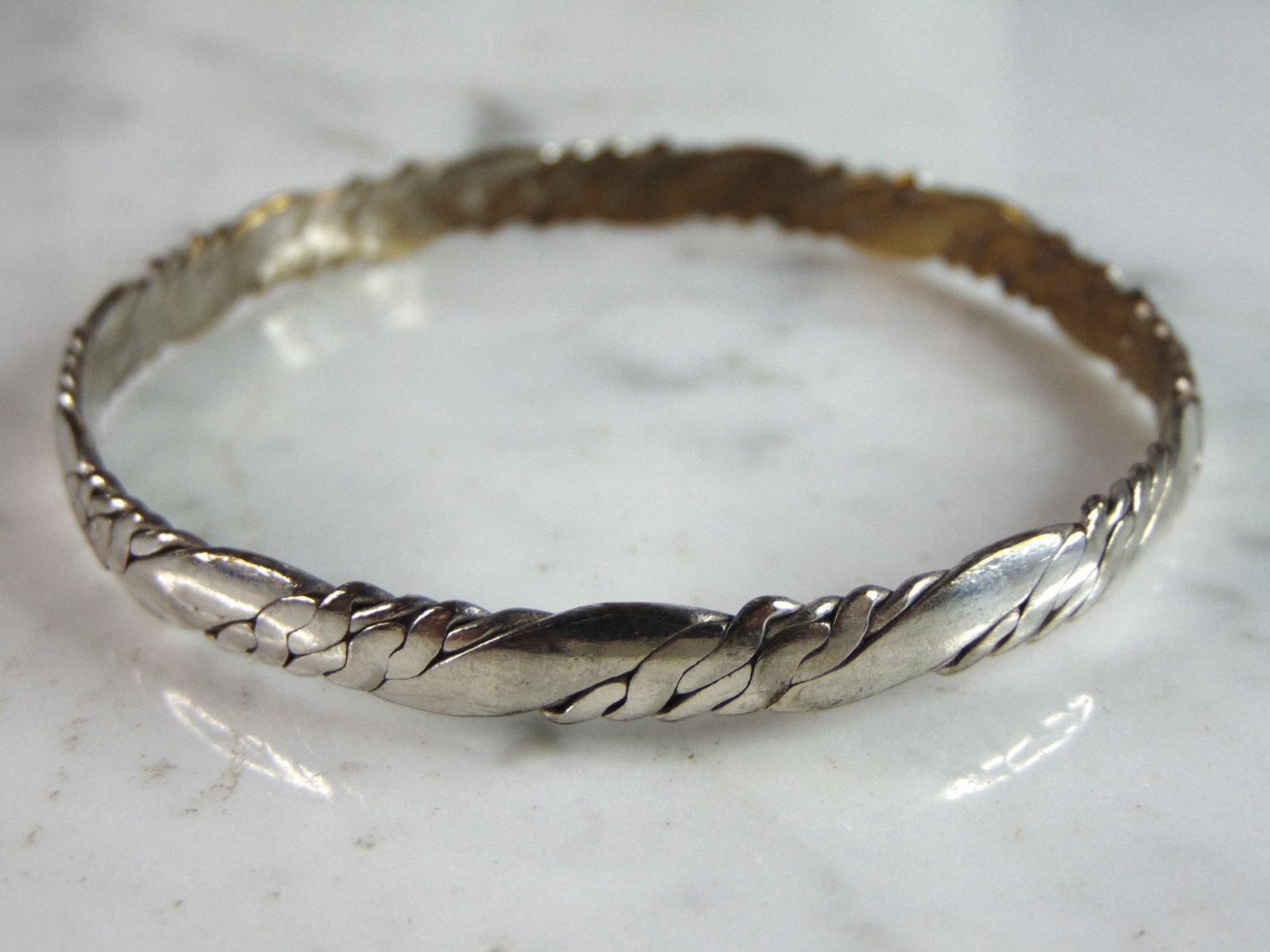 Womens Vintage Estate Sterling Silver Bangle Bracelet (1 of 3)