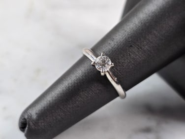 Womens Vintage Estate 14k White Gold Diamond Engagement Ring