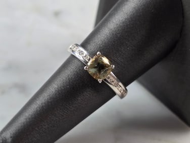 Womens Vintage Estate Sterling Silver Citrine Ring
