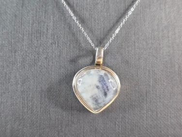 Womens Estate Sterling Silver Moonstone Pendant Necklace