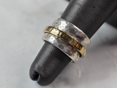 Womens Vintage Estate Sterling Silver Hammered Fidget Ring