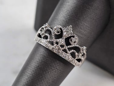Womens Vintage Estate 10K White Gold Diamond Tiara Ring