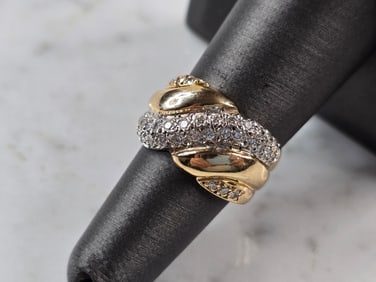 Womens Vintage Estate 14K Yellow Gold Diamond Ring