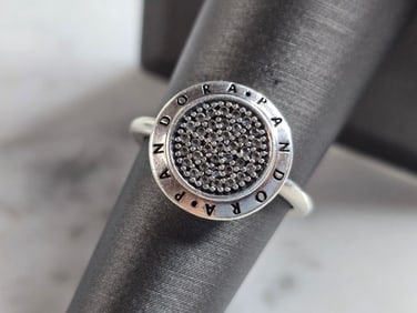 Womens Vintage Estate Pandora Sterling Silver Ring