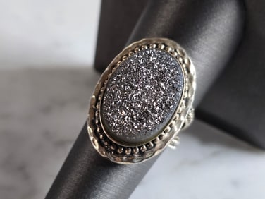 Womens Vintage Estate Sterling Silver Druzy Stone Ring