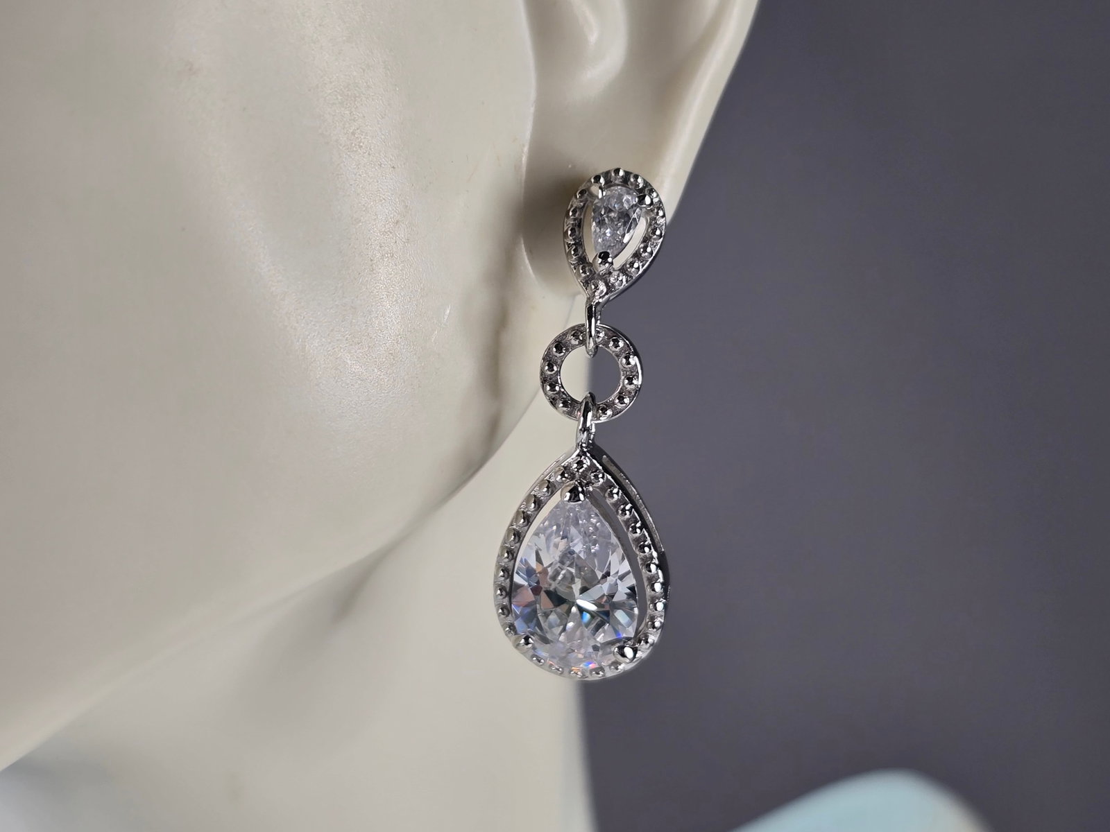 Womens Vintage Estate Sterling Silver Modernist CZ Earrings (1 of 4)