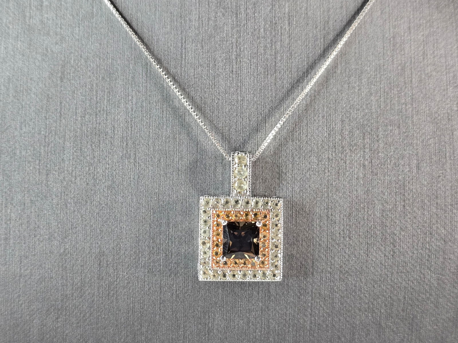 Womens Vintage Estate Sterling Silver Smoky Quartz Pendant Necklace (1 of 4)