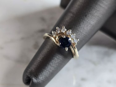 Womens Vintage Estate 14k Yellow Gold Diamond Sapphire Ring