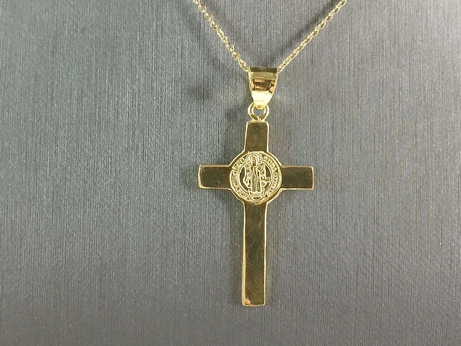 Womens Sterling Silver Gold Tone Religious Cross Pendant Necklace (1 of 4)