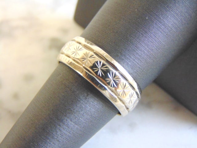 Vintage Estate 14K White Gold Band Wedding Ring (1 of 2)