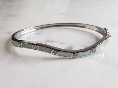 Womens Estate Sterling Silver Modernist Opal Bangle Bracelet