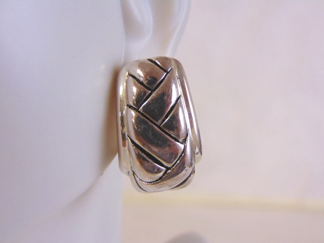 Womens Vintage Estate Sterling Silver Earrings (1 of 4)