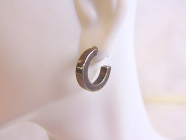 Pr of Womens Sterling Silver Open Hoop Stick Earrings