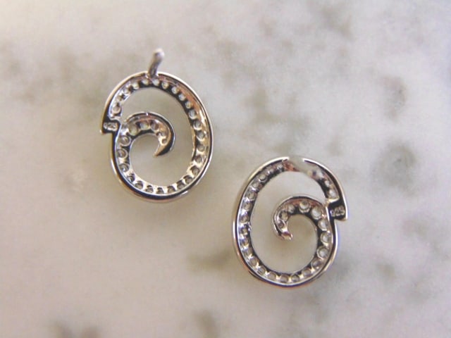 Womens Vintage Estate Sterling Silver Earrings (1 of 4)