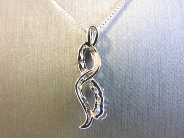 Womens Vintage Sterling Silver CZ Pendant W/ Necklace