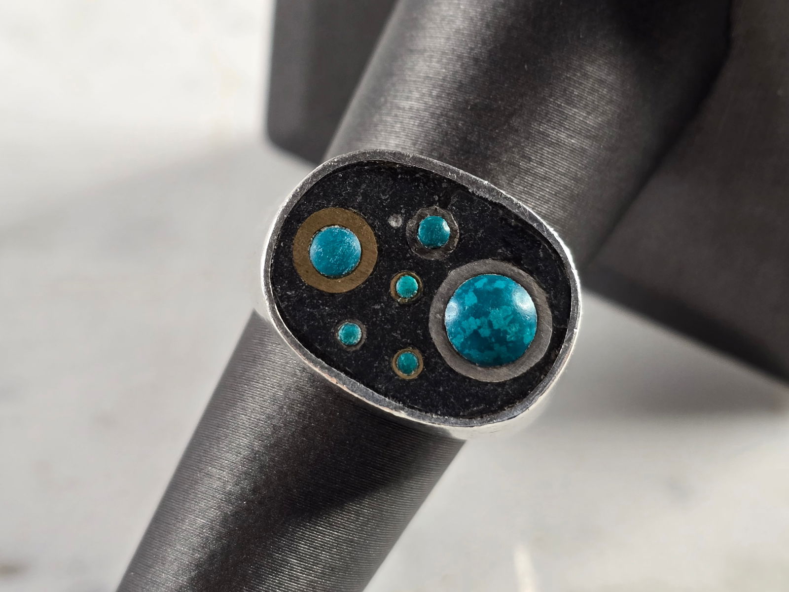 Womens Vintage Estate Sterling Silver Turquoise Modernist Ring (1 of 6)