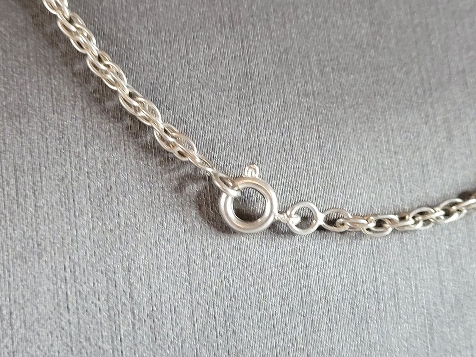 Womens Vintage Estate CZ Stones Pendant W/ Necklace - 4