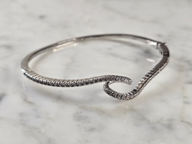 Womens Vintage Estate Sterling Silver CZ Wave Bangle Bracelet