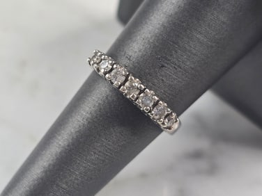 Womens Vintage Estate 10K White Gold Diamond Ring