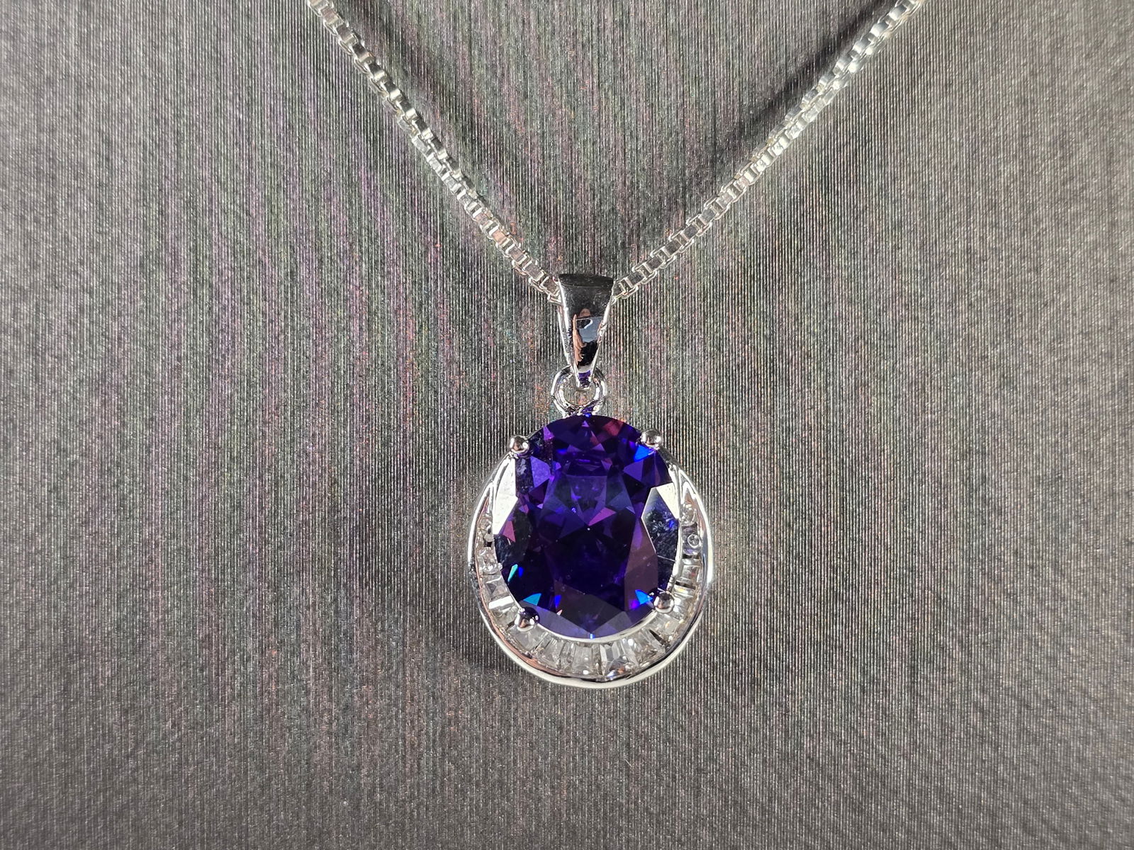 Womens Vintage Estate Sterling Silver Modernist Pendant & Necklace (1 of 4)