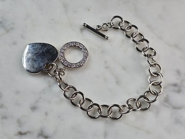 Womens Vintage Estate Sterling Silver Heart Charm Bracelet