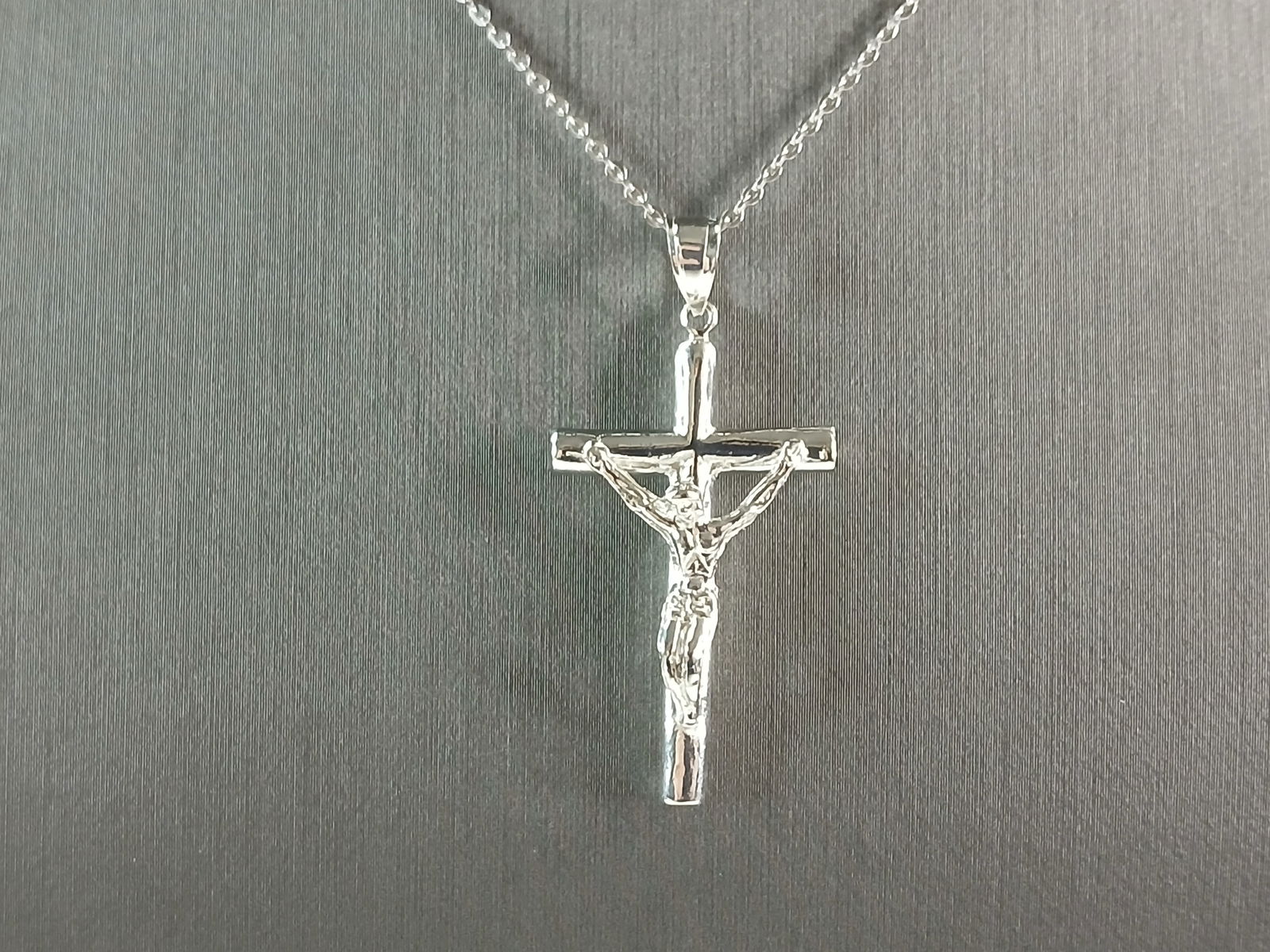 Womens Sterling Silver Religious Cross Pendant Necklace (1 of 4)