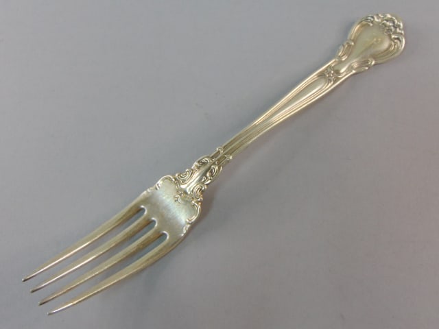 Gorham Sterling Silver Chantilly Monogram Flatware 78Pc - 9