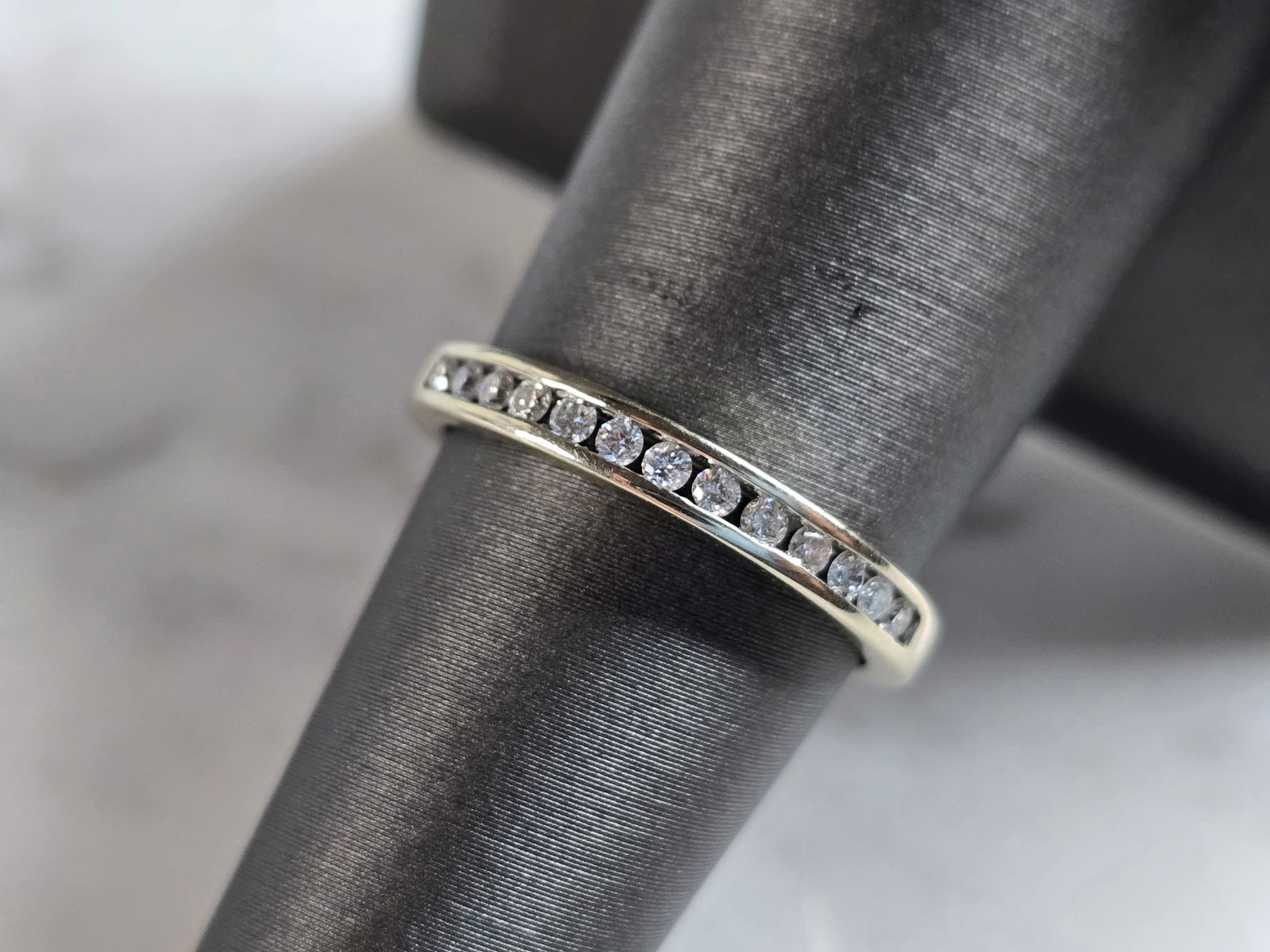 Womens Vintage Estate 14k White Gold Diamond Ring (1 of 5)