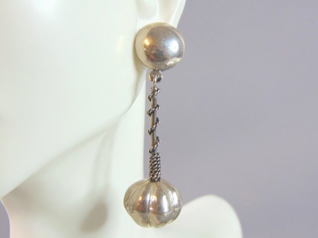 Womens Vintage Estate Sterling Silver Dangle Earrings (1 of 3)