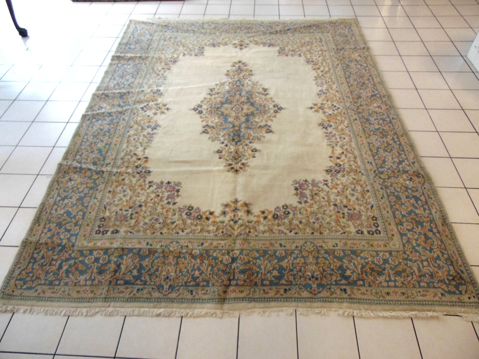 Vintage Estate Decorative Handmade Middle Eastern Rug - 2