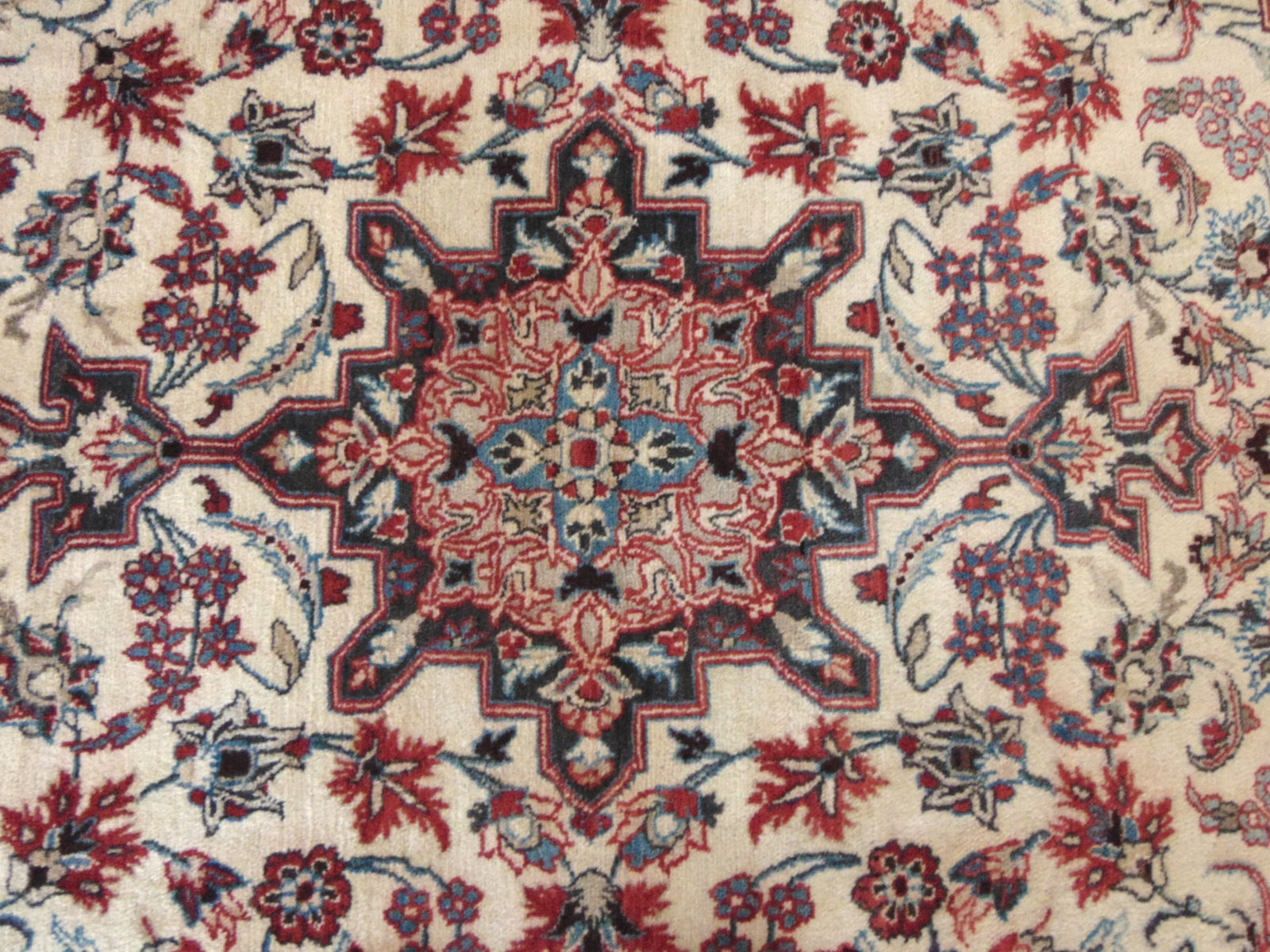 Vintage Estate Decorative Handmade Middle Eastern Kashan Rug - 3