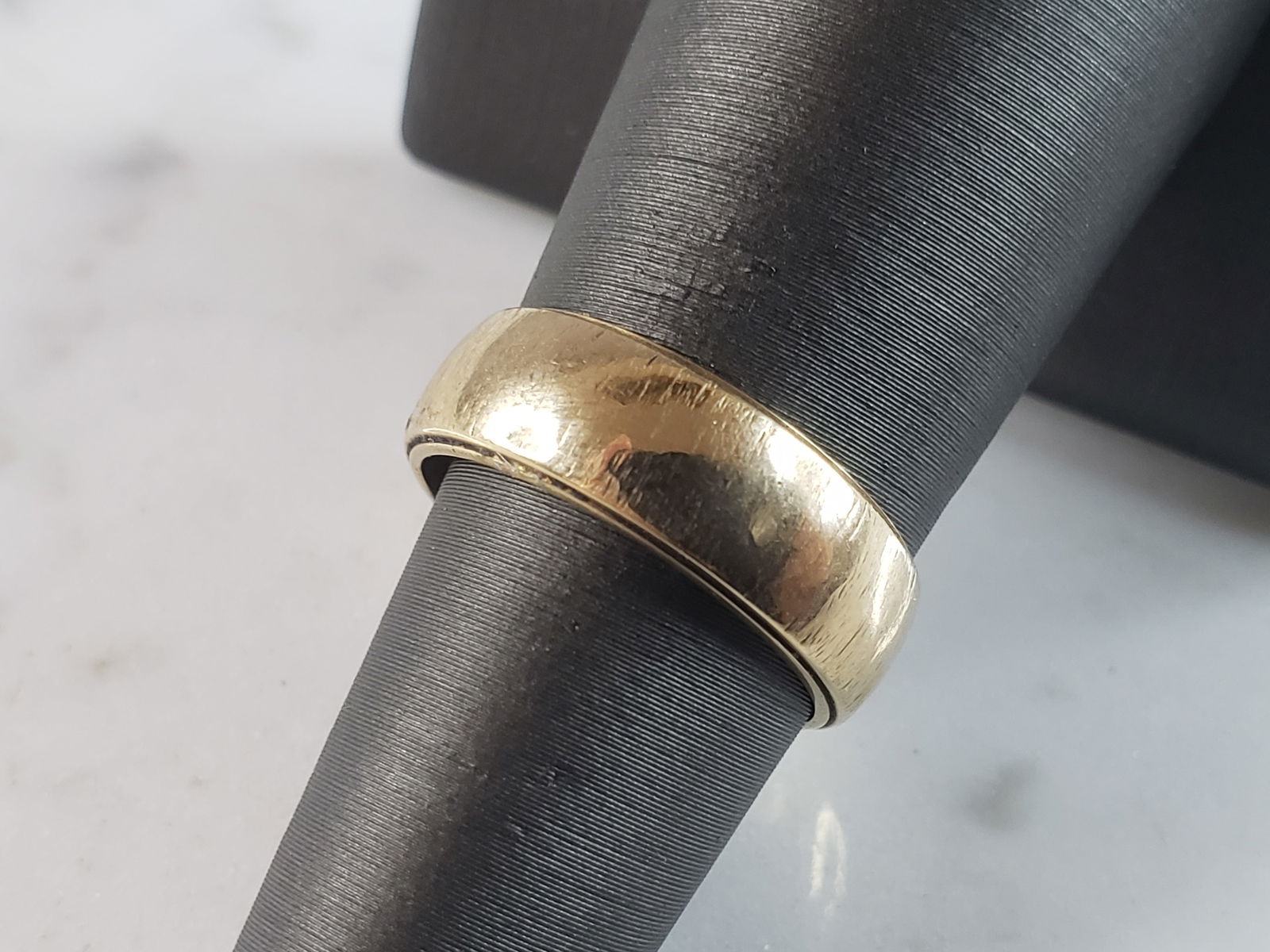 Womens Vintage Estate 14K Yellow Gold Wedding Ring Band (1 of 3)
