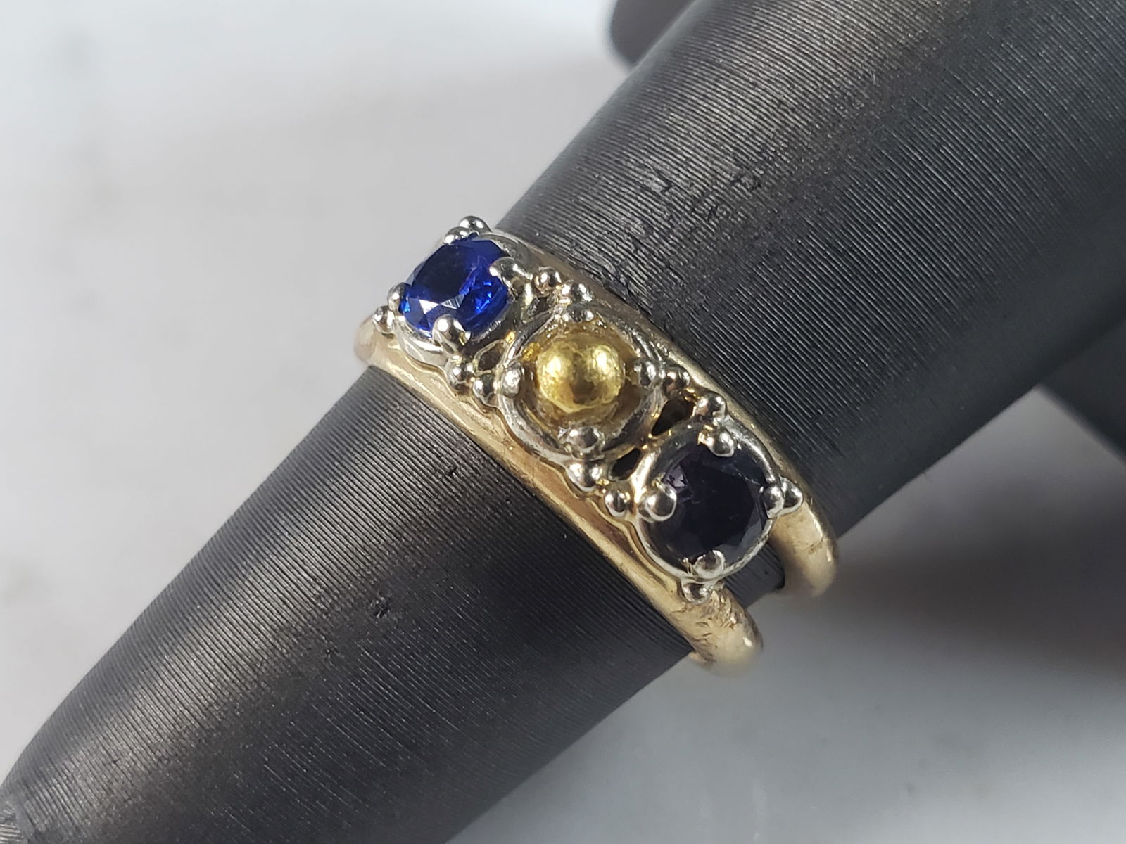 Womens Vintage Estate 14K Gold Sapphire Ring (1 of 5)