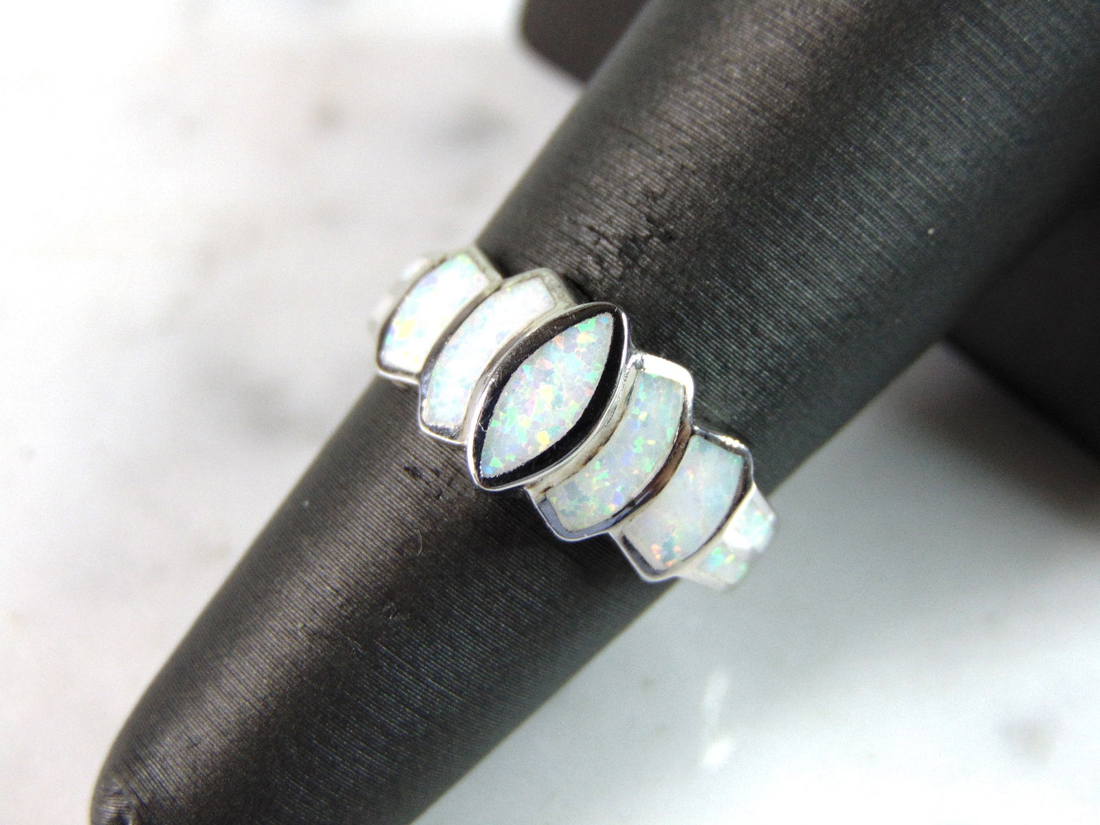 Womens Vintage Estate Sterling Silver Modernist Opal Ring (1 of 6)