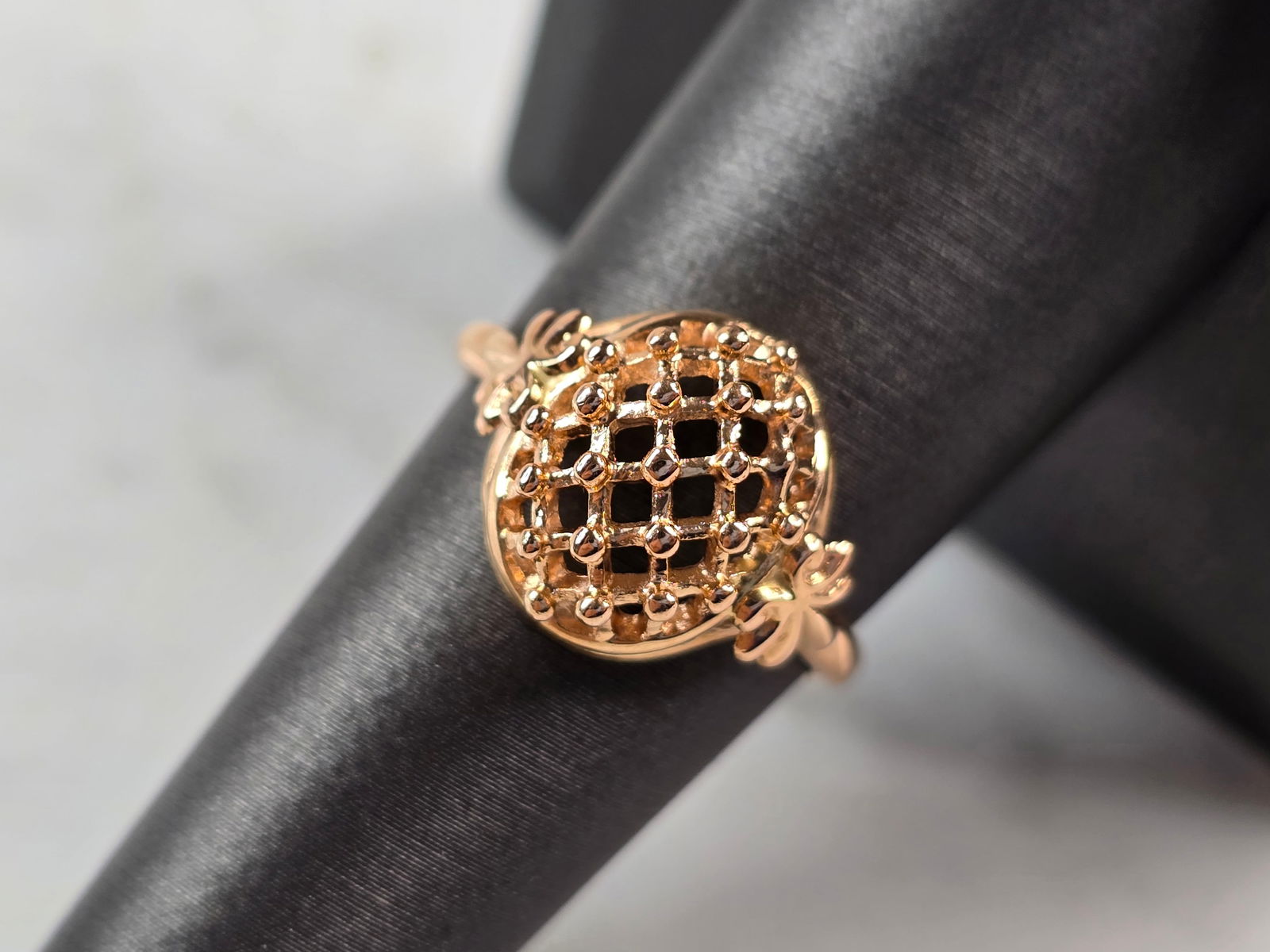 Womens Vintage Estate 14K Yellow Gold Filigree Ring (1 of 7)