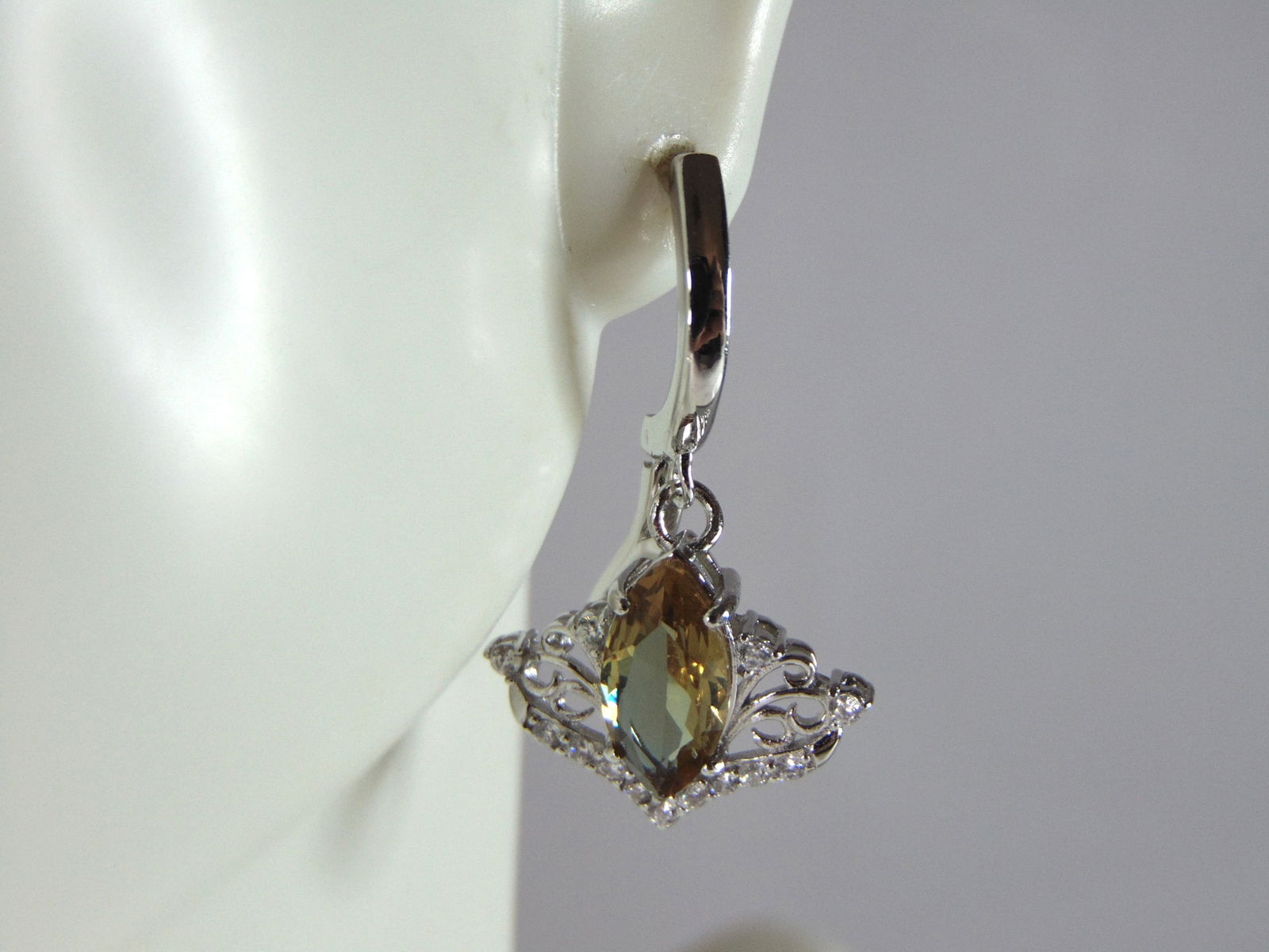 Womens Estate Sterling Silver Citrine Dangle Earrings (1 of 4)