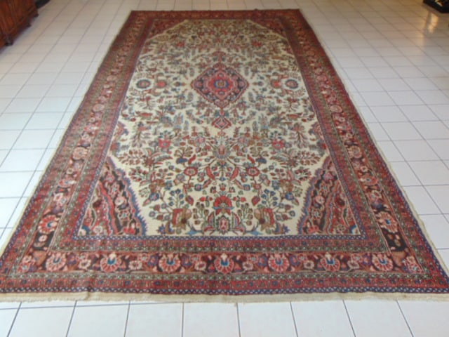 Vintage Estate Antique Handmade Lillihan Rug (1 of 8)