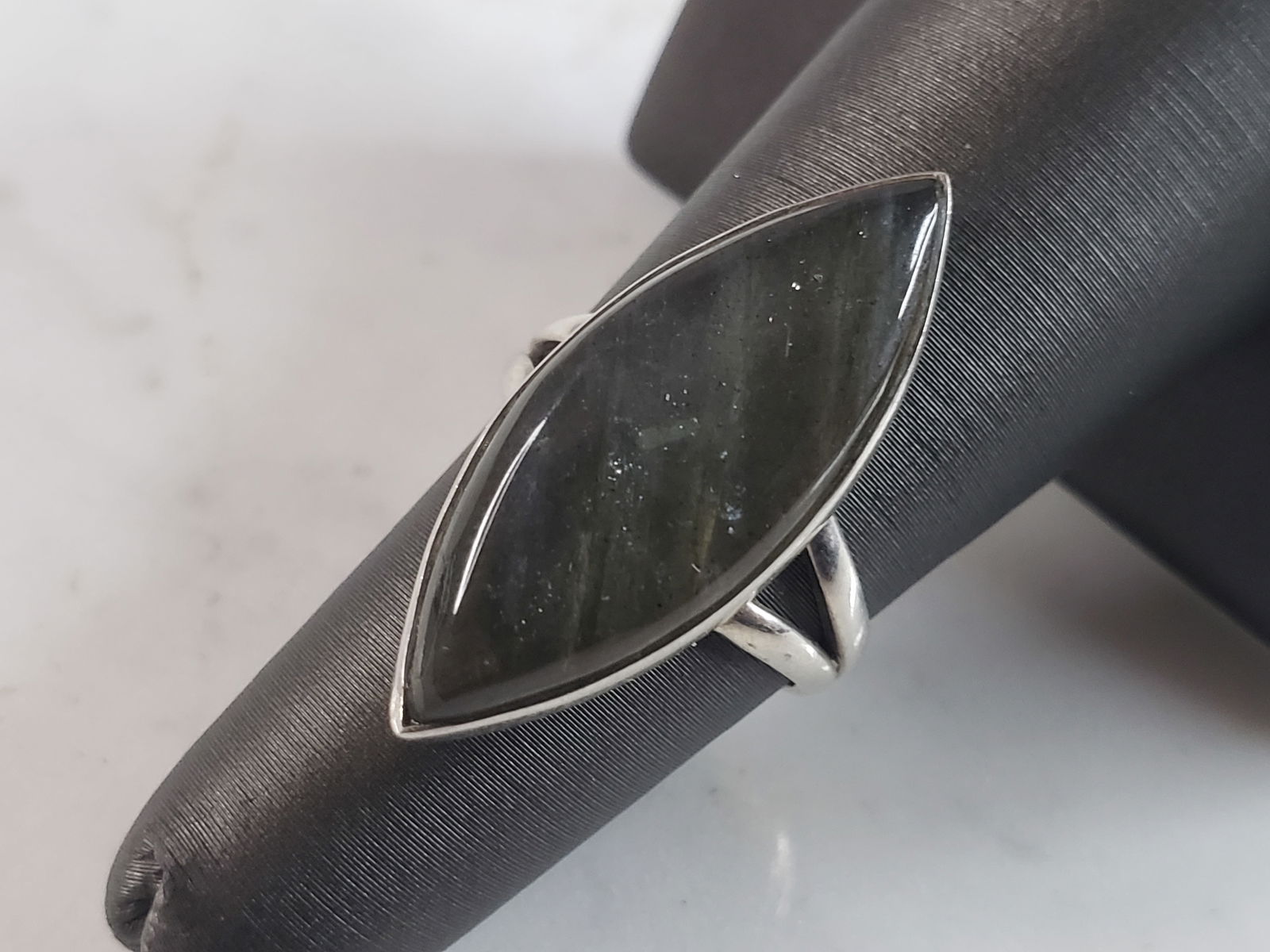 Womens Vintage Estate Sterling Silver Labradorite Ring (1 of 4)