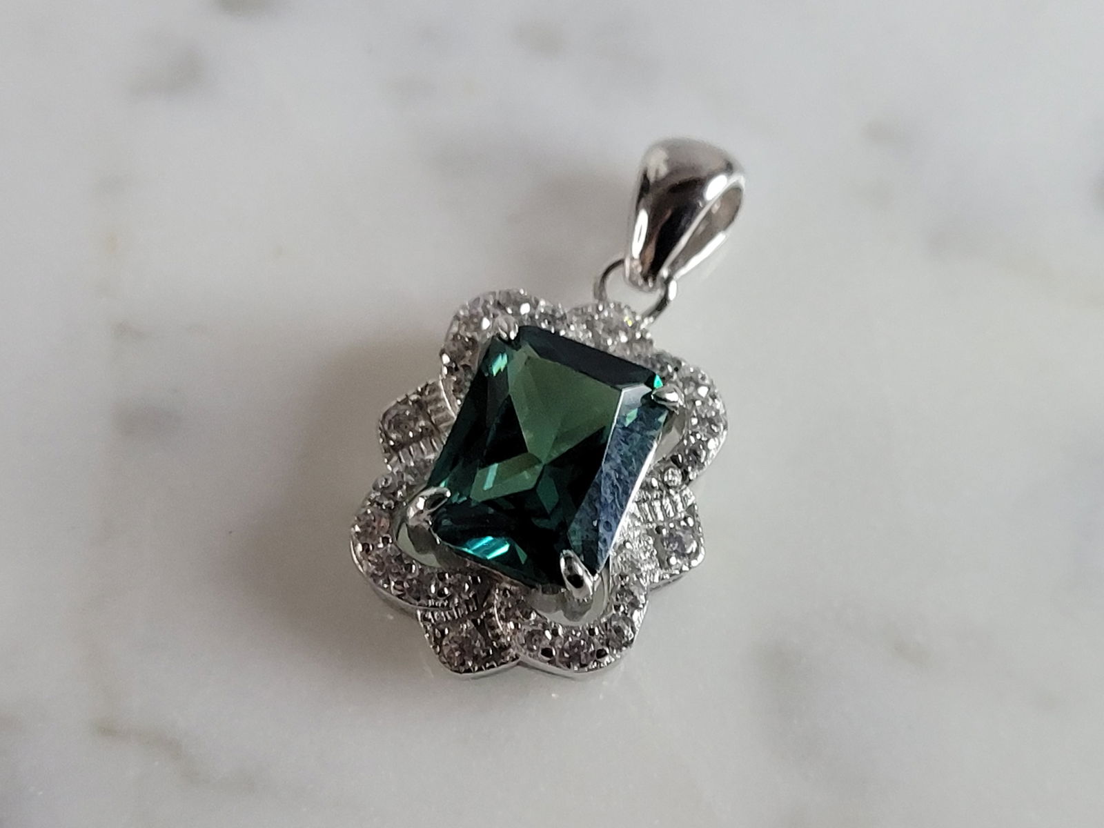 Womens Estate Sterling Silver Modernist CZ Pendant (1 of 3)