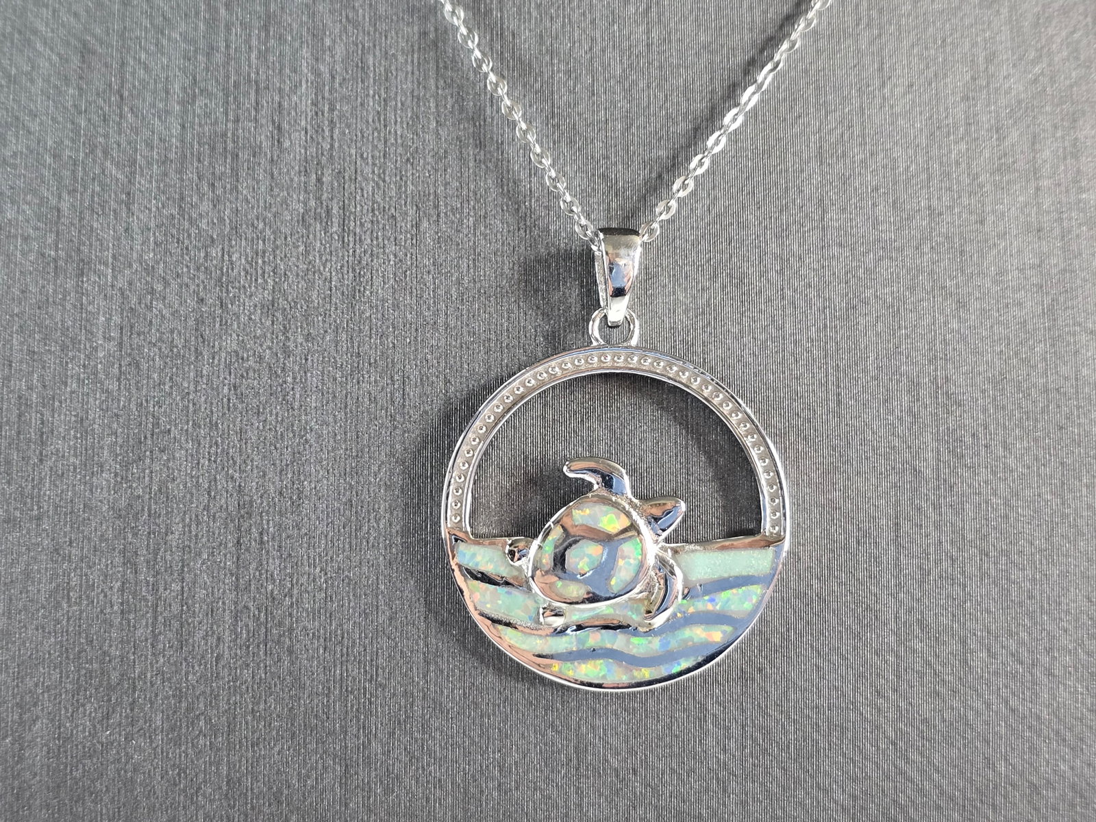 Womens Sterling Silver Sea Turtle Pendant Necklace (1 of 4)
