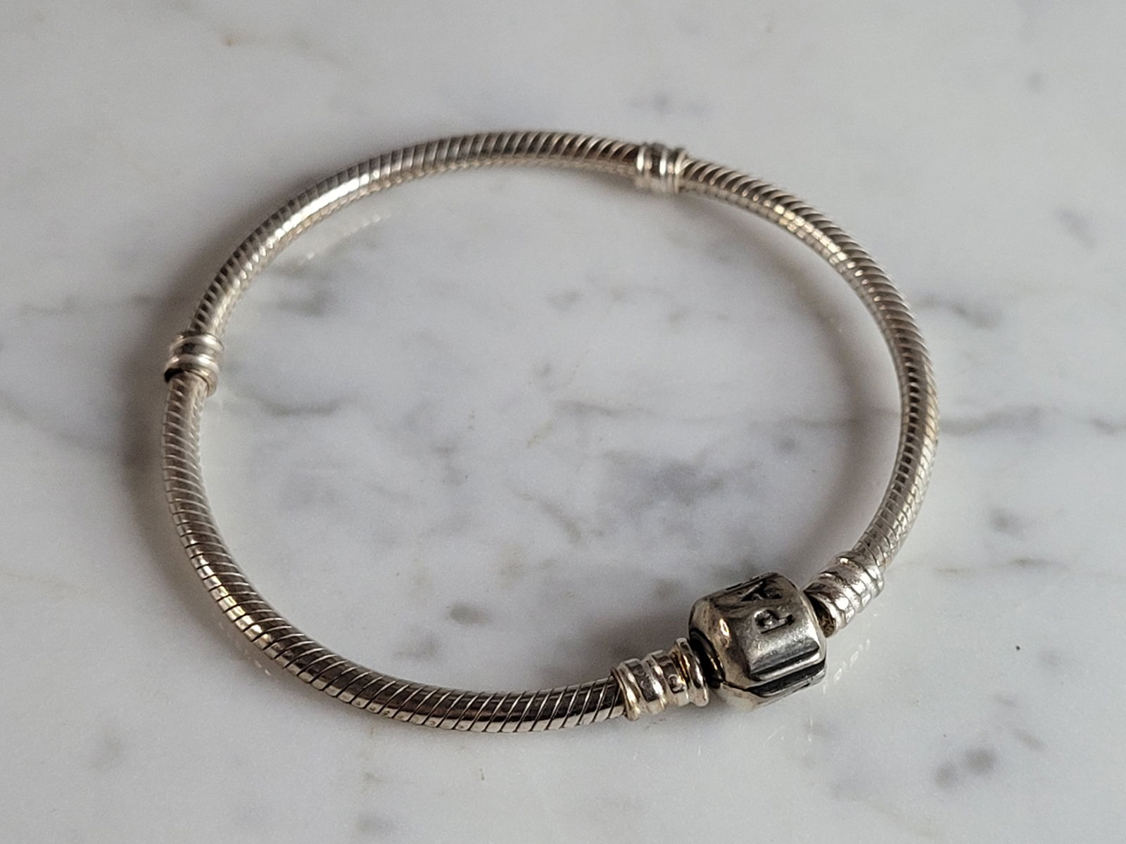 Womens Vintage Estate Sterling Silver Pandora Bracelet (1 of 4)