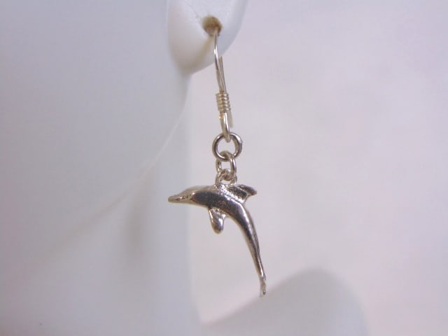 Womens Vintage Estate Sterling Silver Dolphin Earrings (1 of 3)
